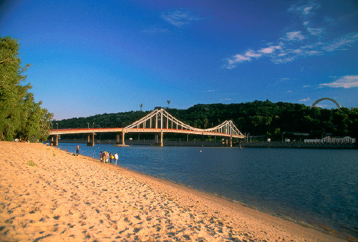 Park Pedestrian Bridge from Trukhanov Island