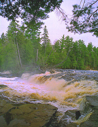 Lower Tahquamenon Falls